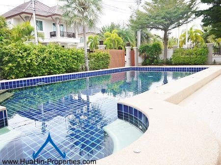 Pool Villa for rent Cha-Am